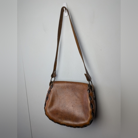 Vintage Rustic Hand Tooled Leather Shoulder Bag Tan Color Medieval Style Boho - Picture 10 of 15